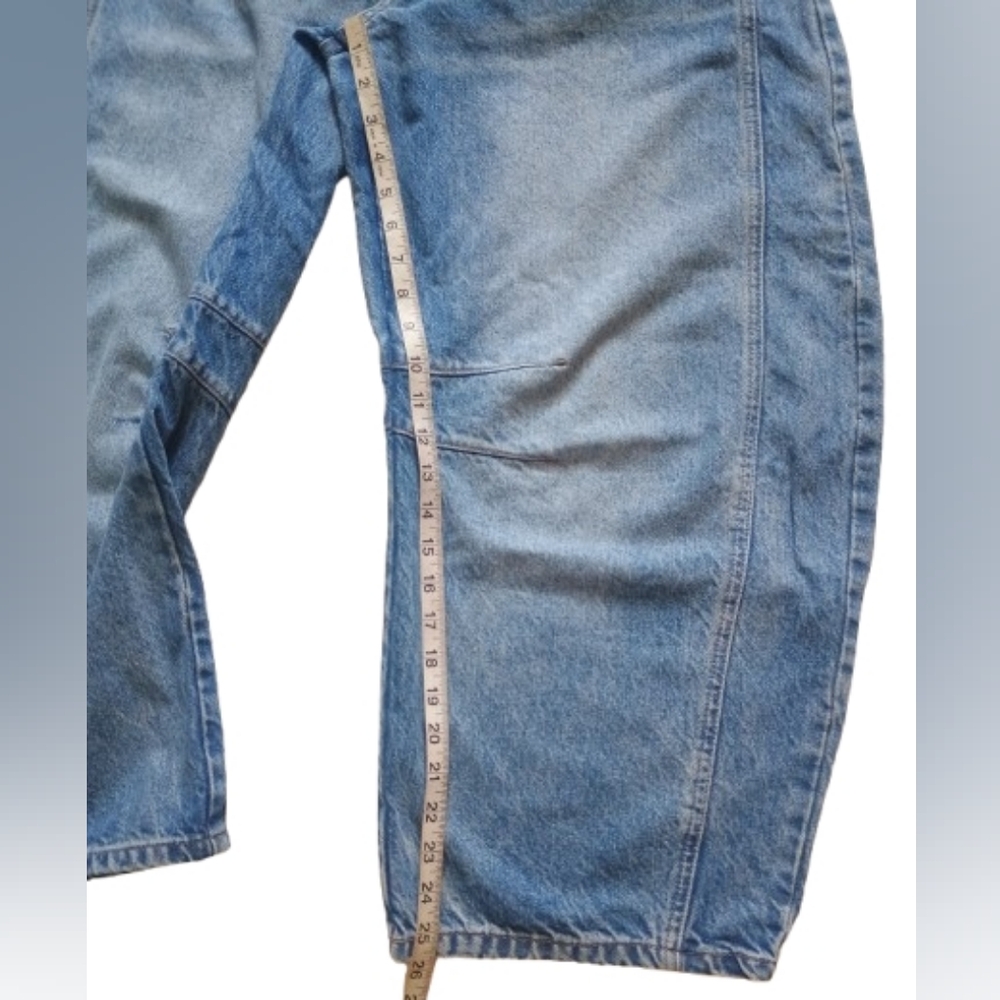 We The Free Women's Boyfriend Jeans - Blue Denim - Picture 9 of 10